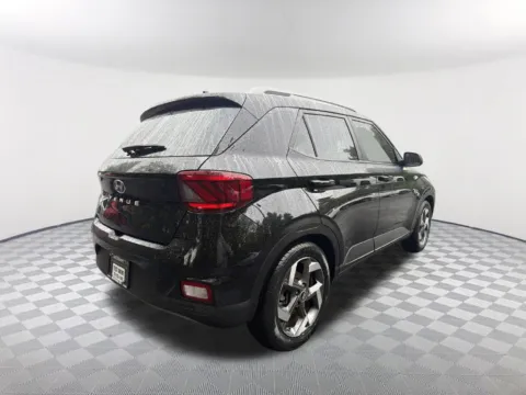 More photos of 2022 Hyundai Venue SEL at Southtowne Hyundai of Newnan, GA
