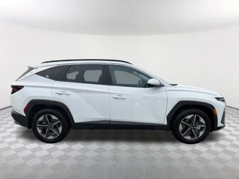More photos of 2025 Hyundai Tucson SEL at Southtowne Hyundai of Newnan, GA