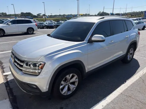 Photos of 2019 Volkswagen Atlas 3.6L V6 SE for sale in Newnan, GA at Southtowne Hyundai of Newnan