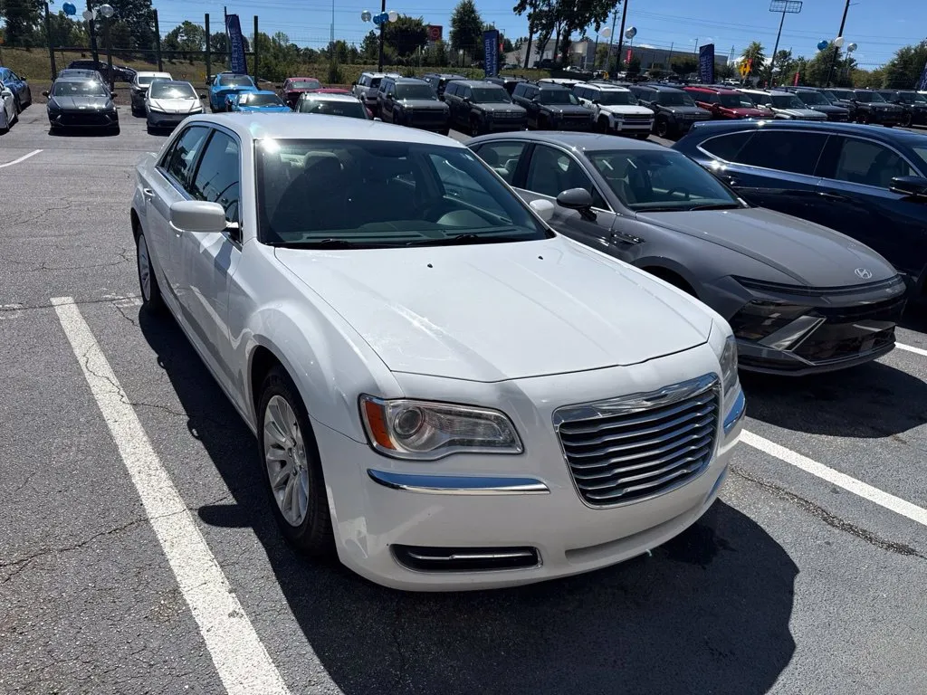 White 2012 Chrysler 300 for sale in Newnan, GA