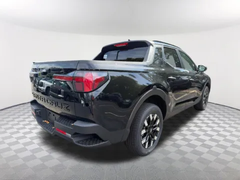 More photos of 2027 Hyundai Santa Cruz SEL at Southtowne Hyundai of Newnan, GA