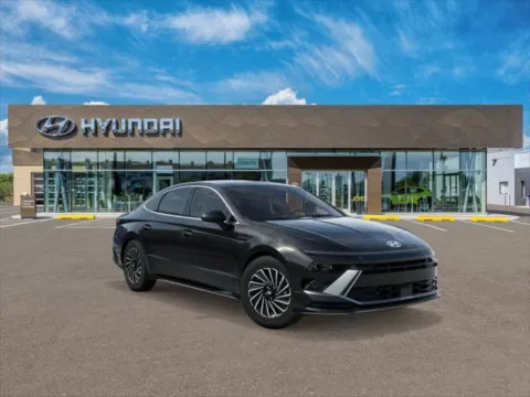 Photos of 2027 Hyundai Sonata Hybrid SEL for sale in Newnan, GA at Southtowne Hyundai of Newnan