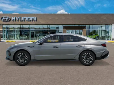 Another view of 2027 Hyundai Sonata Hybrid Limited for sale in Newnan, GA at Southtowne Hyundai of Newnan