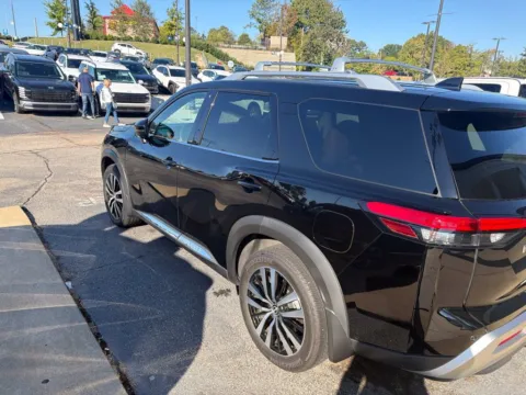 More photos of 2025 Nissan Pathfinder Platinum at Southtowne Hyundai of Newnan, GA
