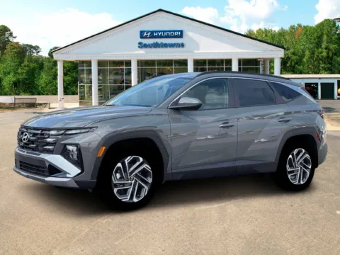 Photos of 2026 Hyundai Tucson SEL Plus for sale in Newnan, GA at Southtowne Hyundai of Newnan