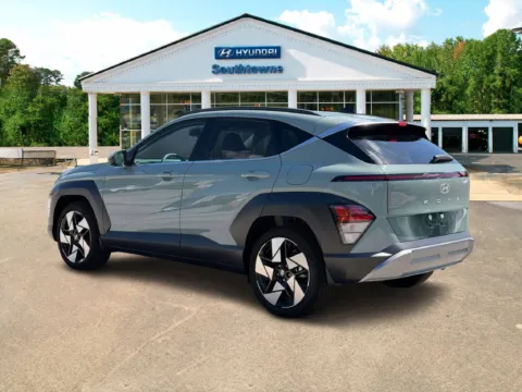 More photos of 2027 Hyundai Kona Limited at Southtowne Hyundai of Newnan, GA