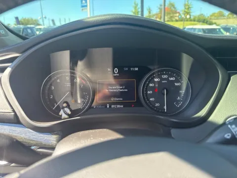 More photos of 2021 Cadillac XT4 Premium Luxury at Southtowne Hyundai of Newnan, GA