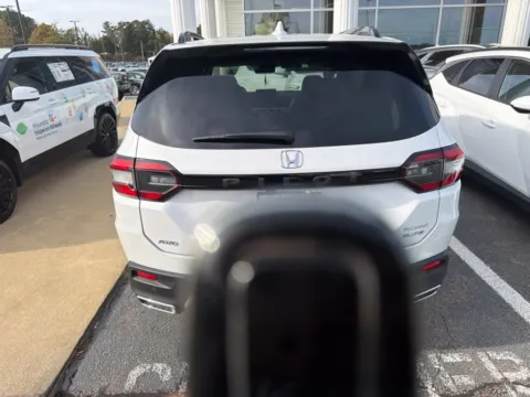 More photos of 2024 Honda Pilot Elite at Southtowne Hyundai of Newnan, GA