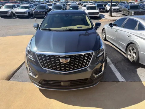 Gray 2020 Cadillac XT5 Premium Luxury for sale in Newnan, GA
