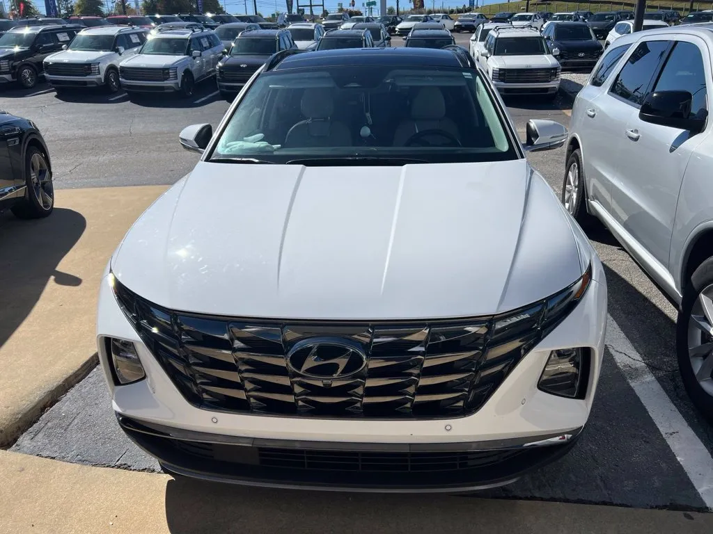 White 2024 Hyundai Tucson Limited for sale in Newnan, GA