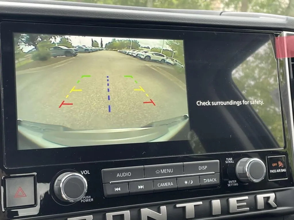 2025 Nissan Frontier SV - Photo 25
