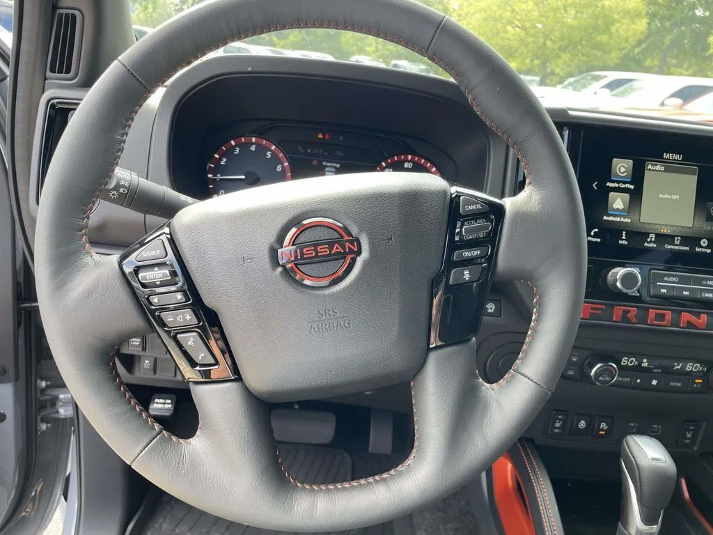 2025 Nissan Frontier PRO-X - Photo 18