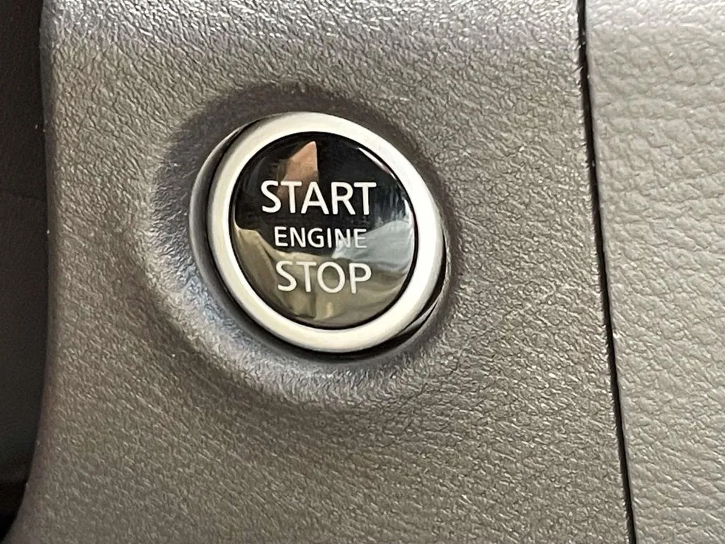 2025 Nissan Frontier PRO-X - Photo 26