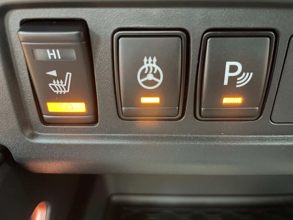 2025 Nissan Frontier PRO-X - Photo 25
