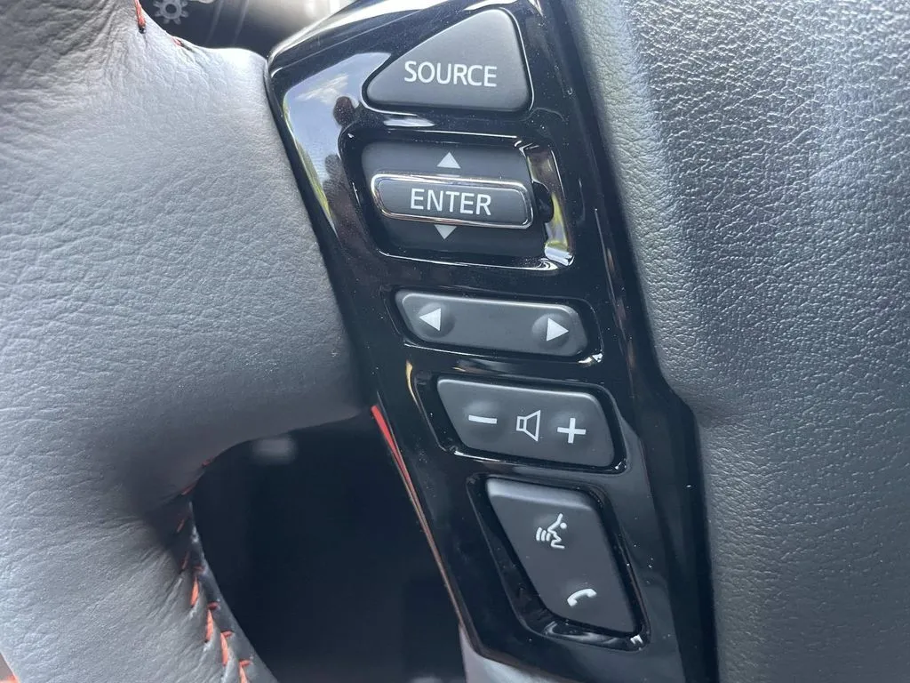 2025 Nissan Frontier PRO-X - Photo 21