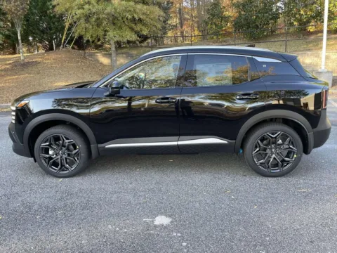 Photos of 2026 Nissan Kicks SR for sale in Cumming, GA at Nissan Of Cumming