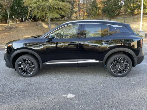 Photos of 2026 Nissan Kicks SR for sale in Cumming, GA at Nissan Of Cumming