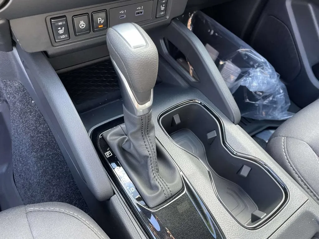 2026 Nissan Frontier SV - Photo 21