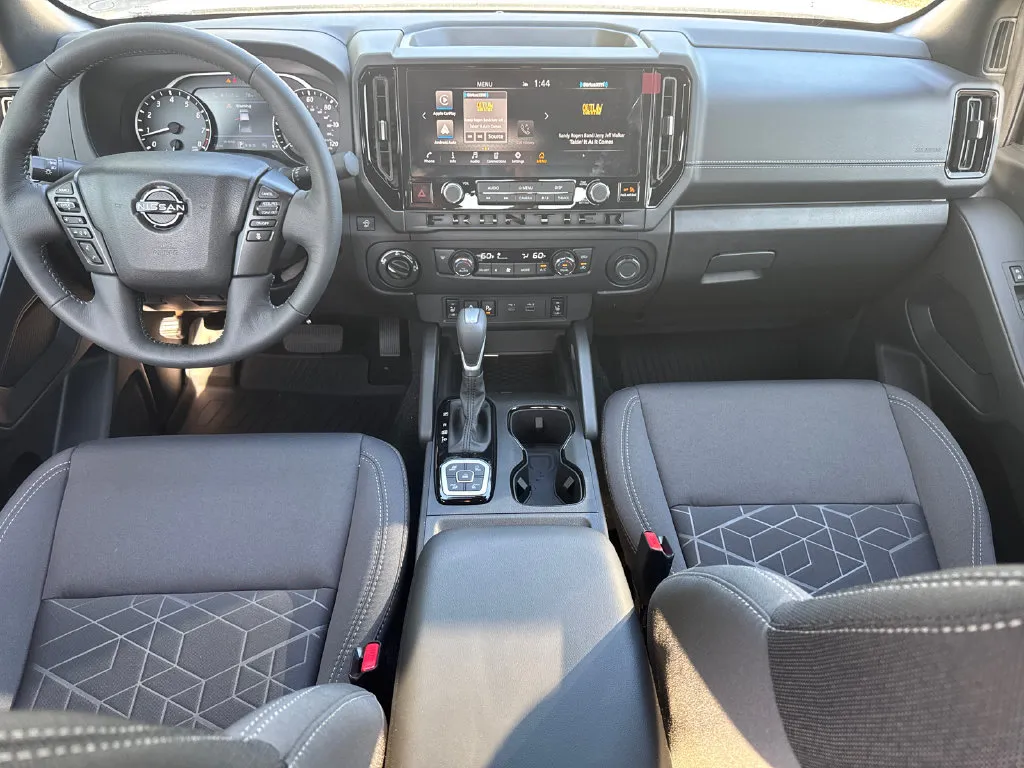 2026 Nissan Frontier SV - Photo 22