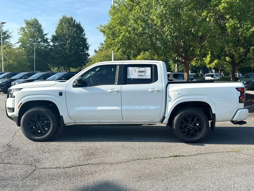 2026 Nissan Frontier SV - Photo 8