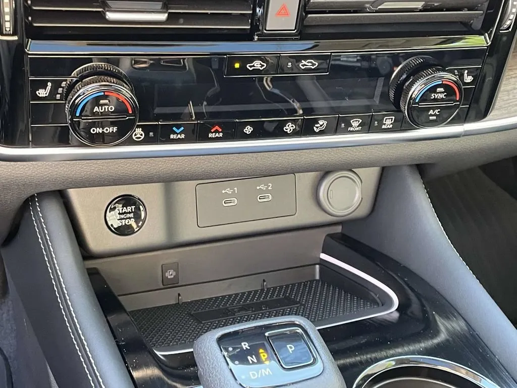 2026 Nissan Rogue Platinum - Photo 24
