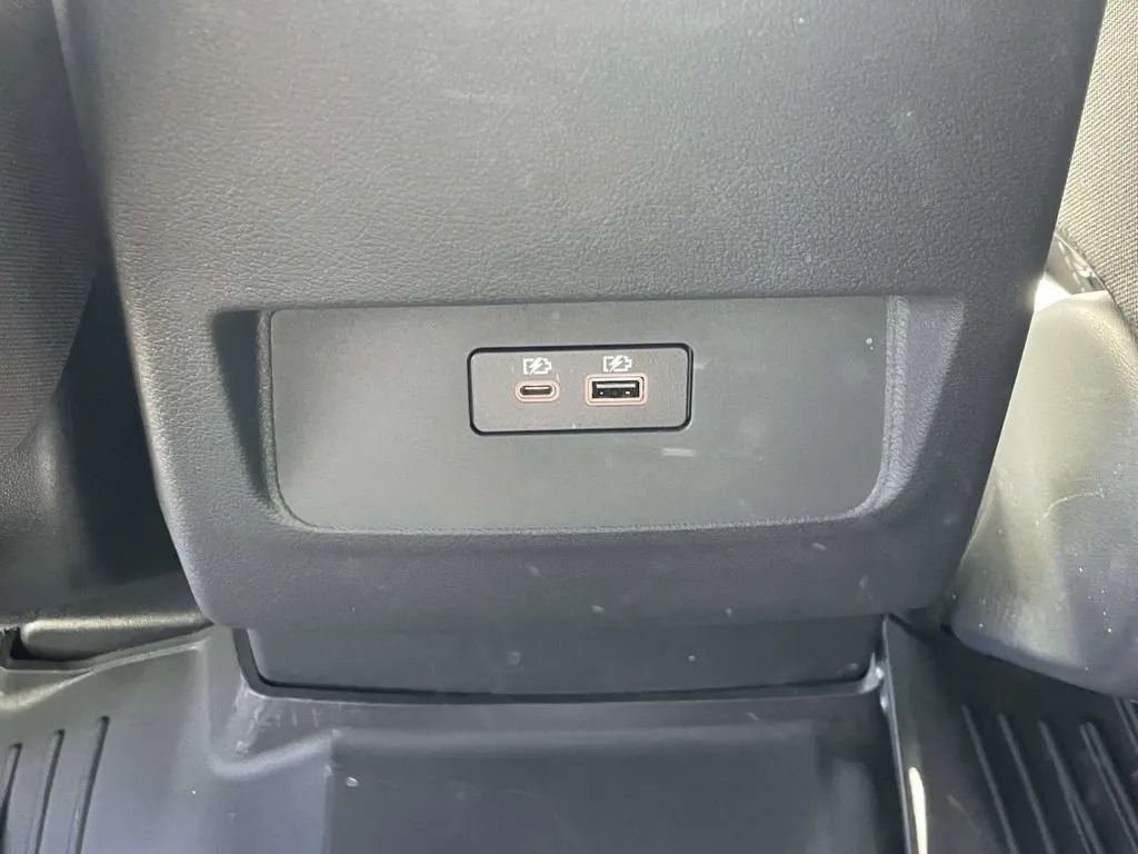 2026 Nissan Frontier SV - Photo 11