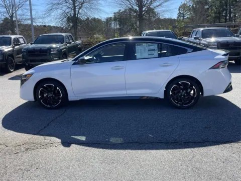 Photos of 2026 Nissan Sentra SR for sale in Cumming, GA at Nissan Of Cumming