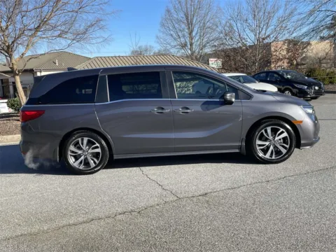 More photos of 2023 Honda Odyssey Touring at Nissan Of Cumming, GA
