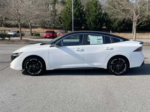 Photos of 2026 Nissan Sentra SR for sale in Cumming, GA at Nissan Of Cumming