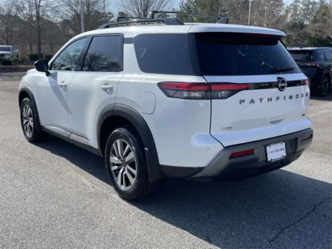 Another view of 2026 Nissan Pathfinder SL for sale in Cumming, GA at Nissan Of Cumming