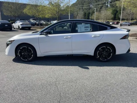 Photos of 2026 Nissan Sentra SR for sale in Cumming, GA at Nissan Of Cumming