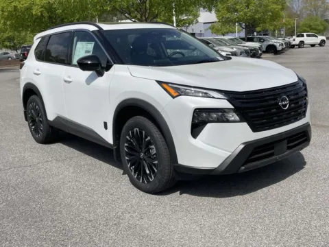 More photos of 2026 Nissan Rogue Dark Armor at Nissan Of Cumming, GA