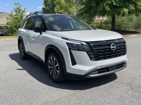 More photos of 2026 Nissan Pathfinder Platinum at Nissan Of Cumming, GA