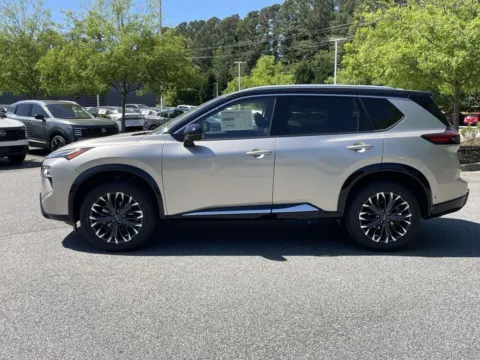 More photos of 2026 Nissan Rogue Platinum at Nissan Of Cumming, GA