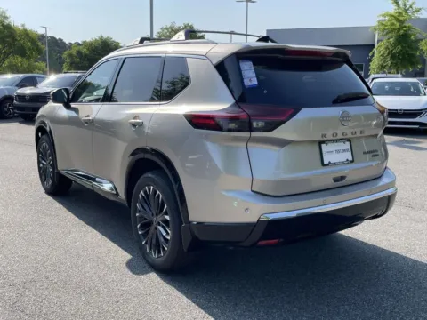 More photos of 2026 Nissan Rogue Platinum at Nissan Of Cumming, GA