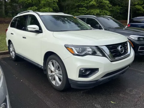 More photos of 2018 Nissan Pathfinder SL at Nissan Of Cumming, GA