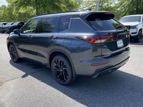 More photos of 2026 Nissan Rogue Plug-In Hybrid Platinum at Nissan Of Cumming, GA