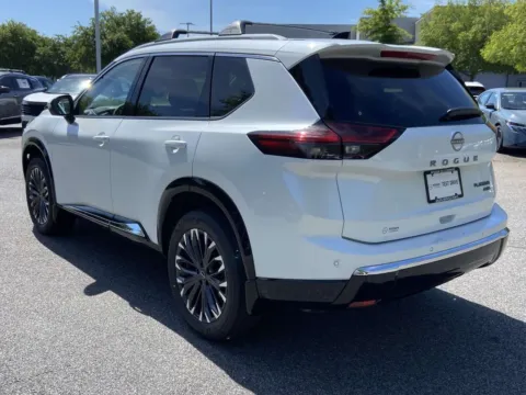 More photos of 2026 Nissan Rogue Platinum at Nissan Of Cumming, GA