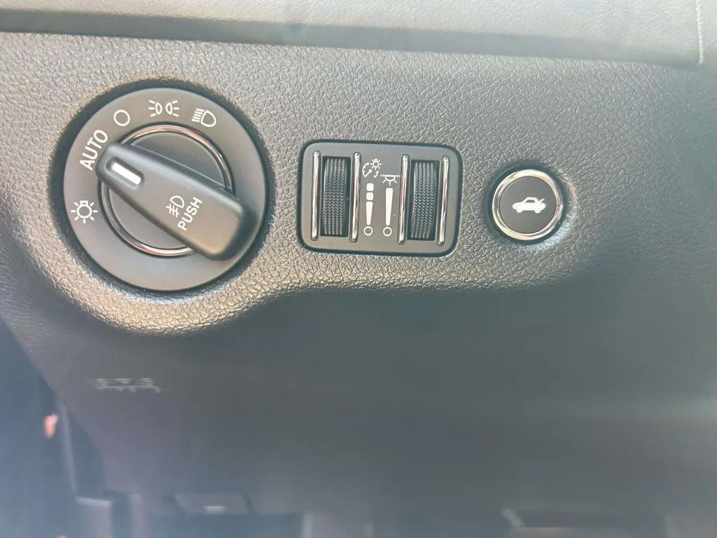 2023 Dodge Charger Scat Pack - Photo 19