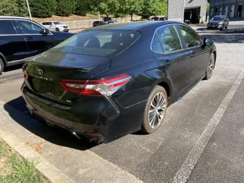 More photos of 2018 Toyota Camry SE at Nissan Of Cumming, GA