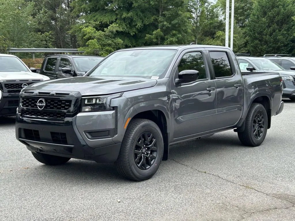 2026 Nissan Frontier SV Crew Cab 4X2 SWB's photo