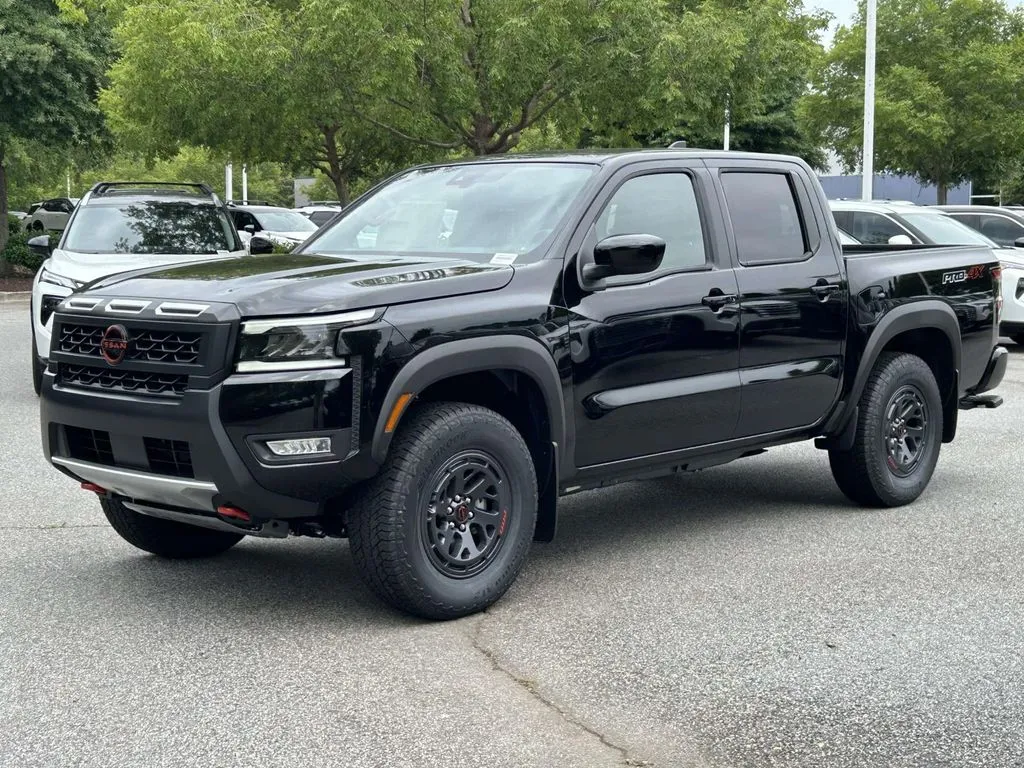 2026 Nissan Frontier PRO-4X Crew Cab 4X4's photo