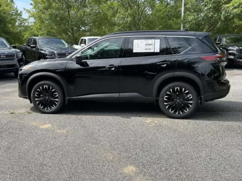 More photos of 2026 Nissan Rogue Dark Armor at Nissan Of Cumming, GA