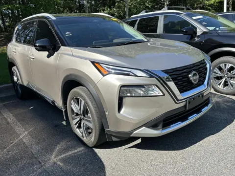 More photos of 2023 Nissan Rogue Platinum at Nissan Of Cumming, GA