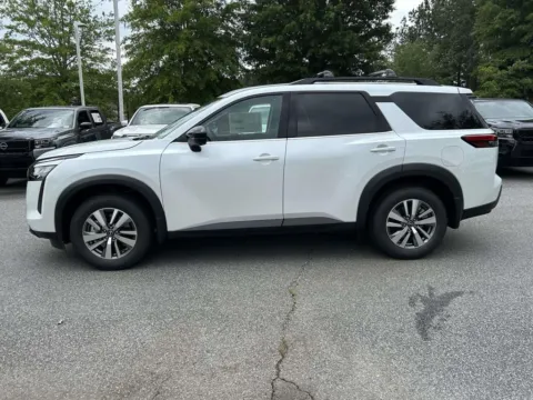 More photos of 2026 Nissan Pathfinder SL at Nissan Of Cumming, GA