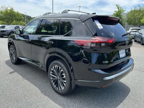 More photos of 2026 Nissan Rogue Platinum at Nissan Of Cumming, GA