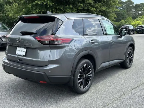 More photos of 2026 Nissan Rogue Dark Armor at Nissan Of Cumming, GA