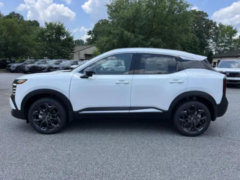 More photos of 2026 Nissan Kicks SR at Nissan Of Cumming, GA