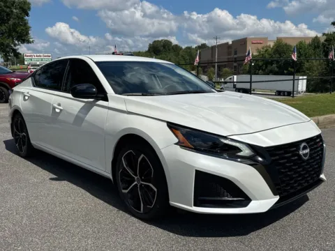 Another view of 2025 Nissan Altima 2.5 SR for sale in Cumming, GA at Nissan Of Cumming