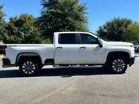 More photos of 2022 Chevrolet Silverado 2500 HD Custom at Nissan Of Cumming, GA